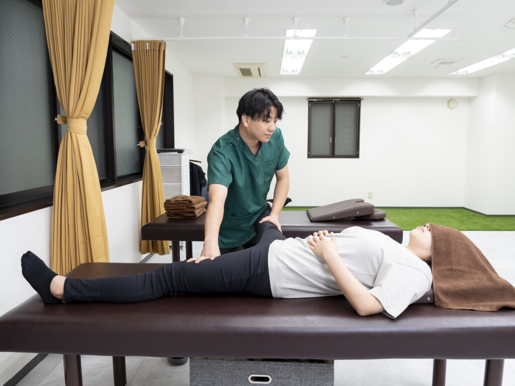 内もものストレッチ 内転筋群のストレッチと反則骨盤外転